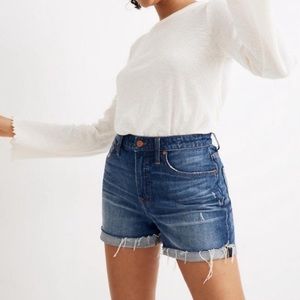 Madewell High-Rise Denim Shorts in Glenoaks Wash